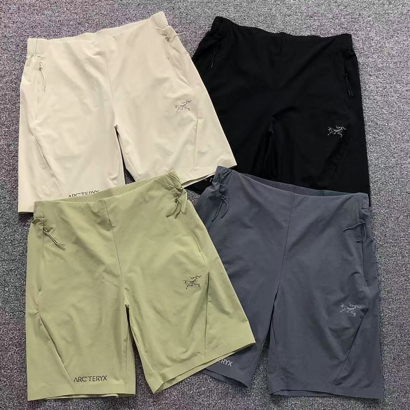 ARC'TERYX SHORTS 2204271501（im 170cm 60kg i wear size L in the phot）