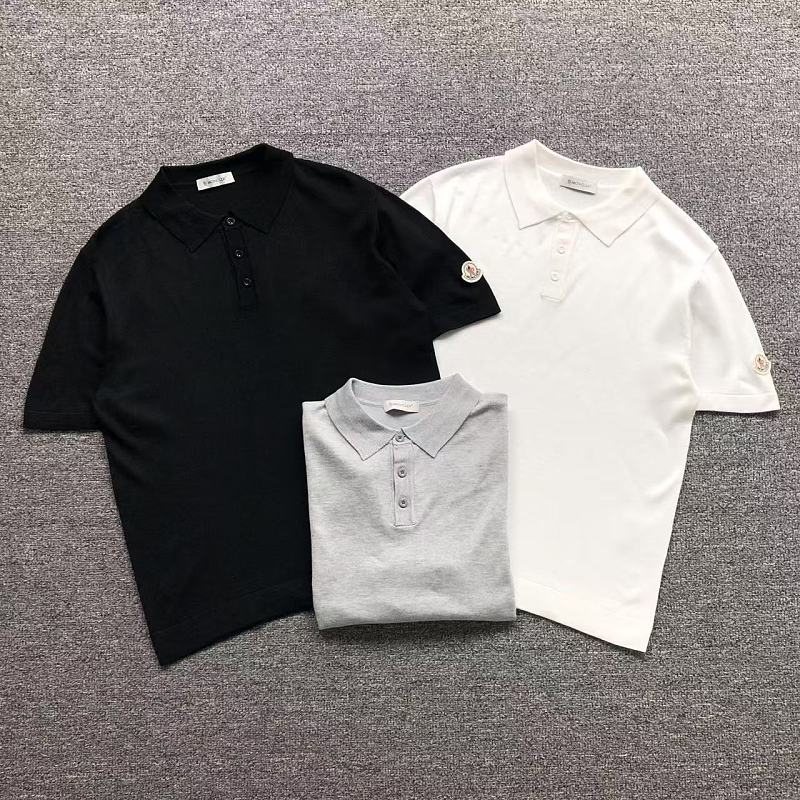 MONCLER POLO 505050721（im 170cm 60kg i wear size M in the phot）