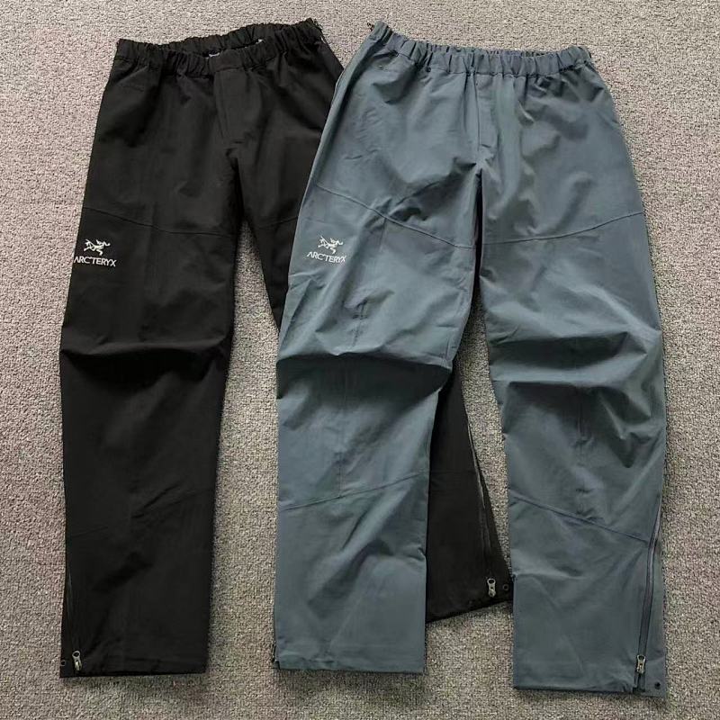 ARC'TERYX TROUSERS 3201163121（im 170cm 60kg i wear size L in the phot）