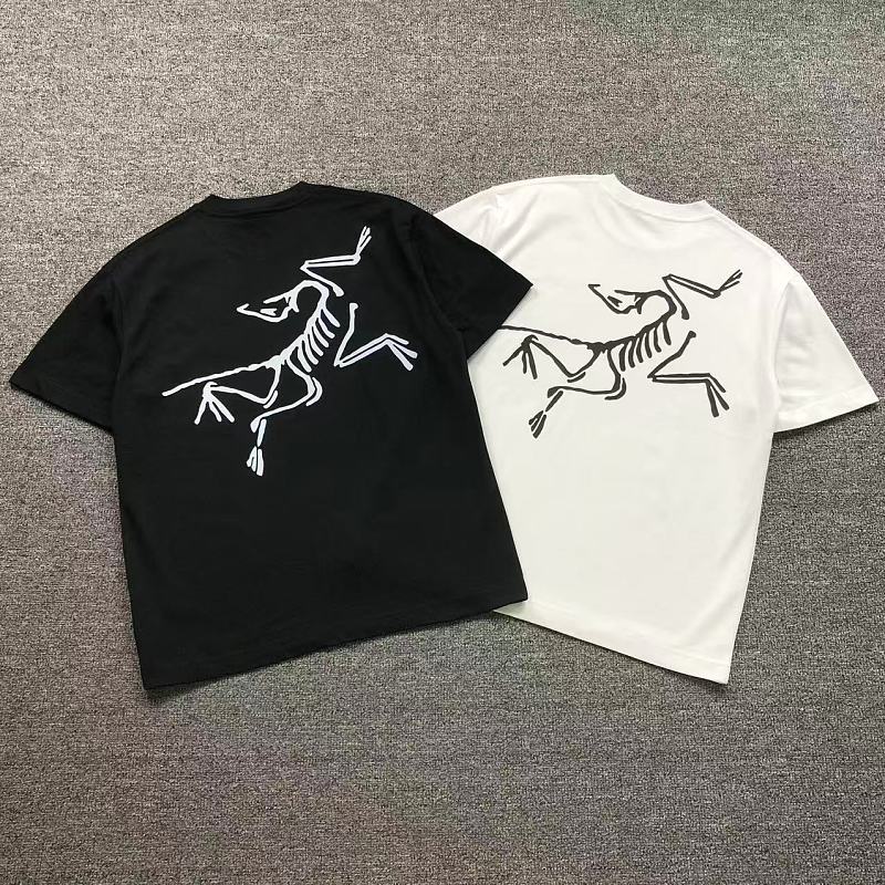 ARC'TERYX T-SHIRT 5252517147（im 170cm 60kg i wear size L in the phot）