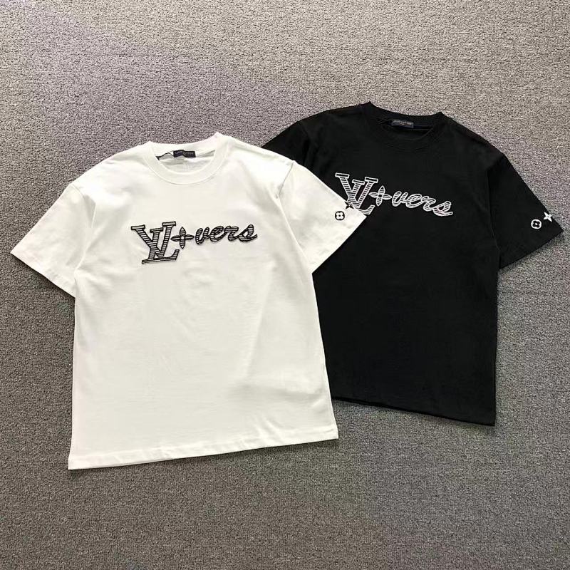 LV T-SHIRT 124709104（im 170cm 60kg i wear size S in the phot）