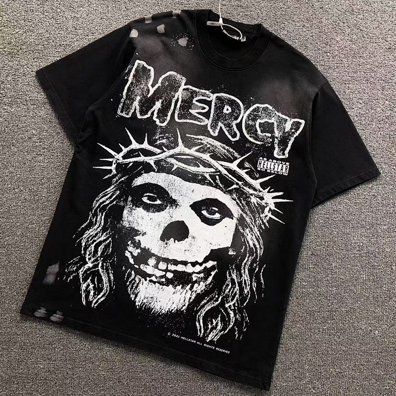 HELLSTAR T-SHIRT 3111011472（im 170cm 60kg i wear size M in the phot）