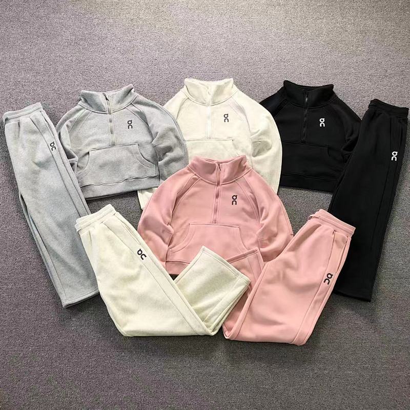 TOP TROUSERS ON HOODIE TROUSERS FEMAIE STYIE 412220201
