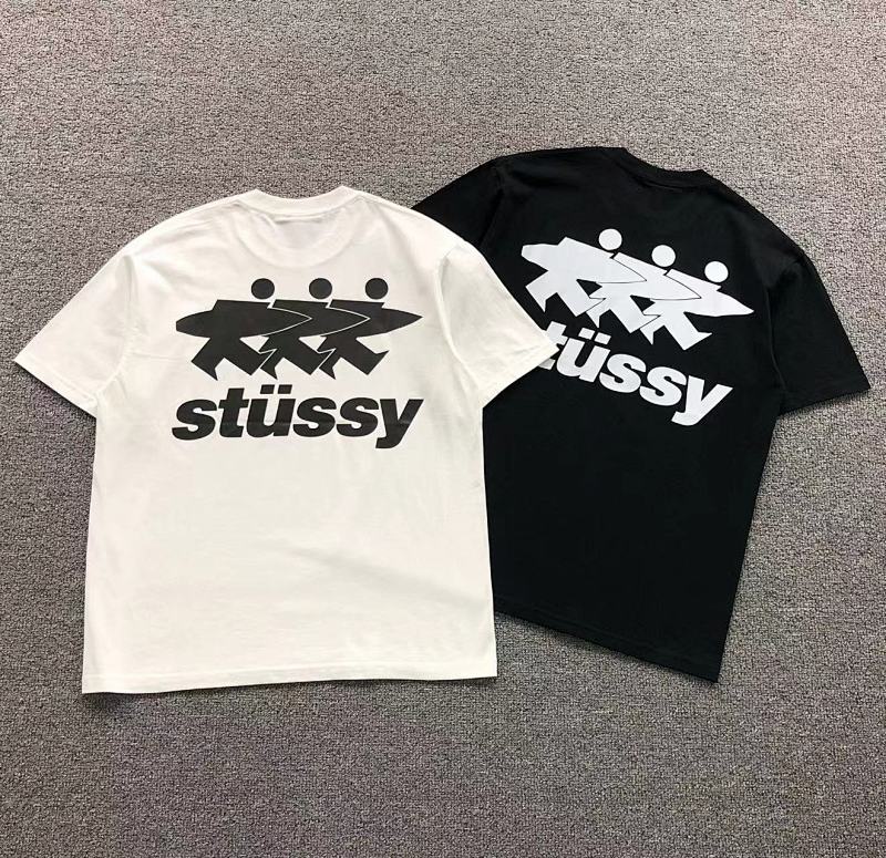 STUSSY T-SHIRT 571209123（im 170cm 60kg i wear size S in the phot）