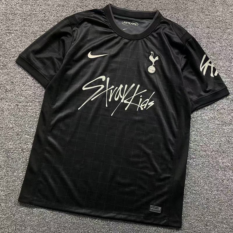 FOOTBALL T-SHIRT 11081250002（im 170cm 60kg i wear size L in the phot）