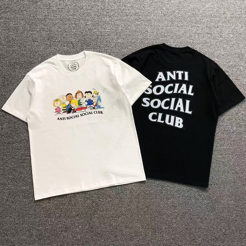 ANTI SOCIAL SOCIAL CLUB T-SHIRT 3207031402（im 170cm 60kg i wear size L in the phot）