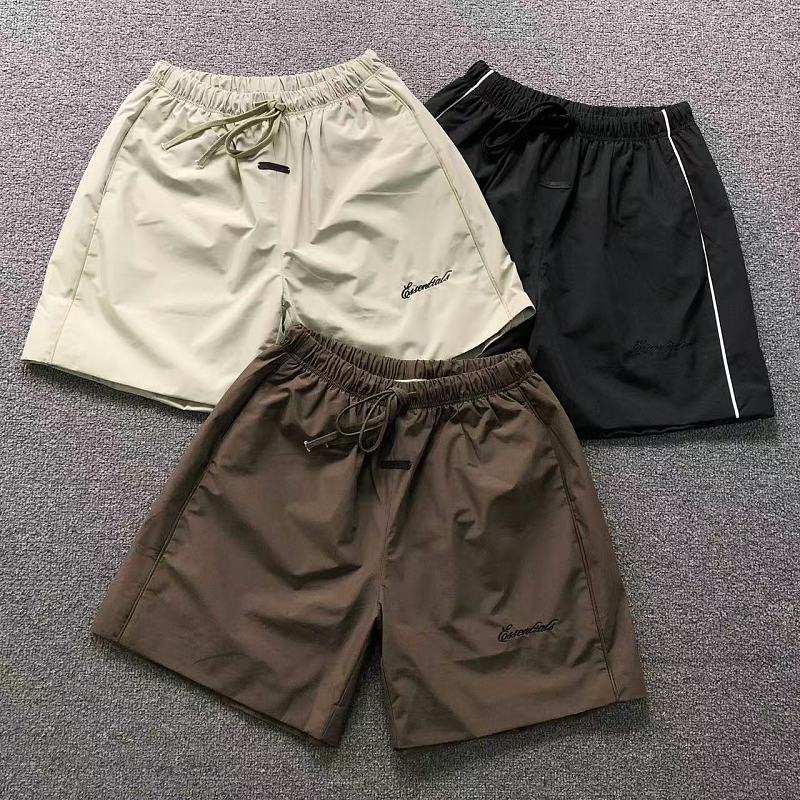 FOG SHORTS 3207040717（im 170cm 60kg i wear size M in the phot）