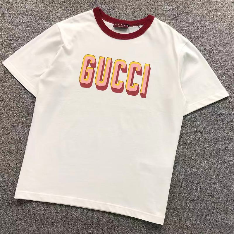 GUCCI T-SHIRT 22050711125（im 170cm 60kg i wear size S in the phot）