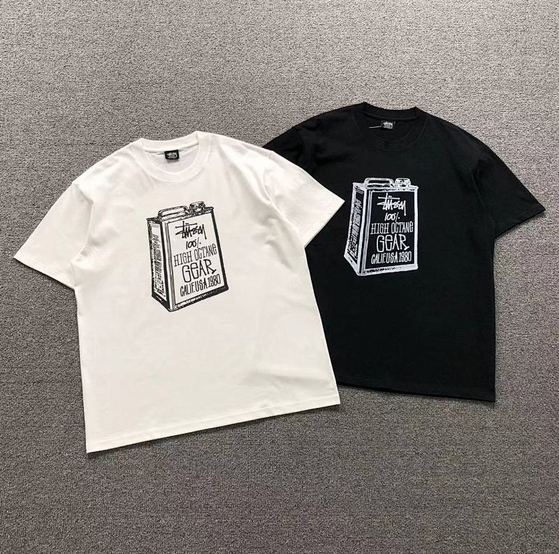 STUSSY T-SHIRT 5231931123（im 170cm 60kg i wear size M in the phot）