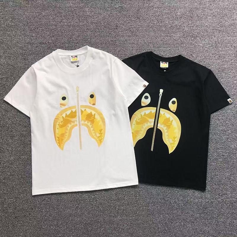 BAPE T-SHIRT 3105291417（im 170cm 60kg i wear size S in the phot）