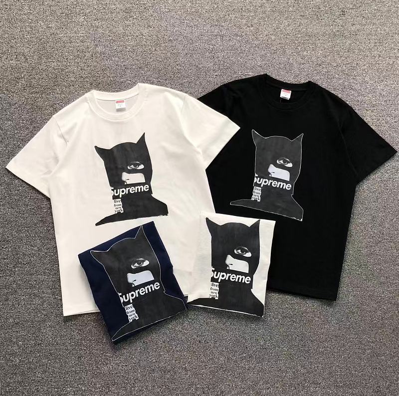 SUPREME T-SHIRT 3204271211（im 170cm 60kg i wear size M in the phot）