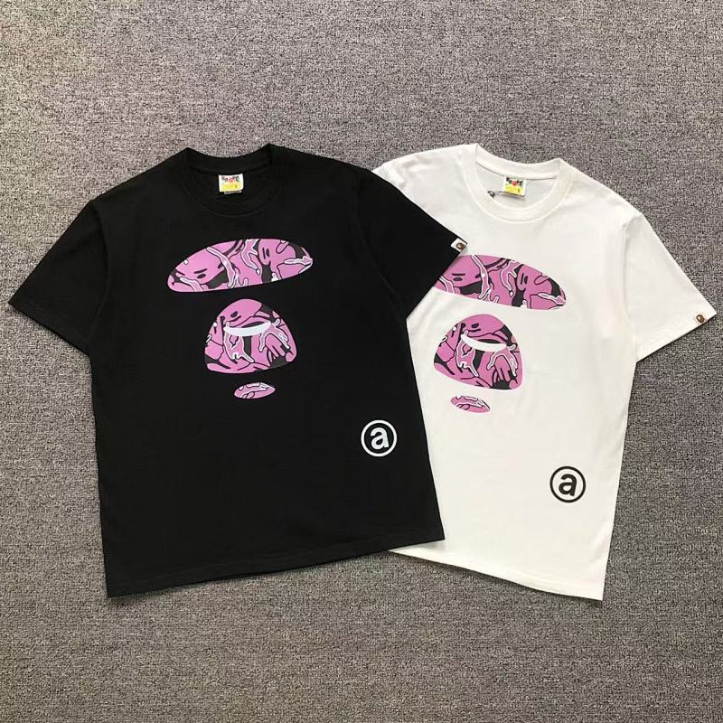 BAPE T-SHIRT 3203270621（im 170cm 60kg i wear size M in the phot）