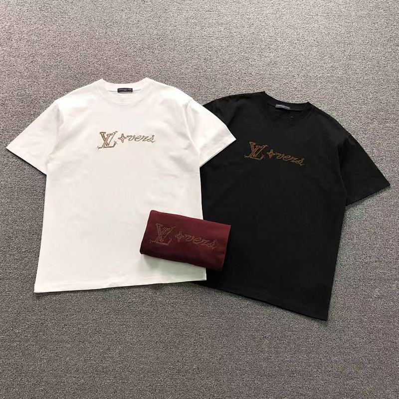 LV T-SHIRT 41072403133（im 170cm 60kg i wear size M in the phot）