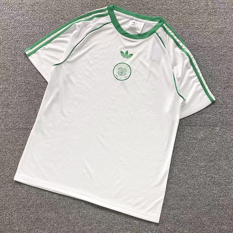 FOOTBALL T-SHIRT 11042832002（im 170cm 60kg i wear size M in the phot）