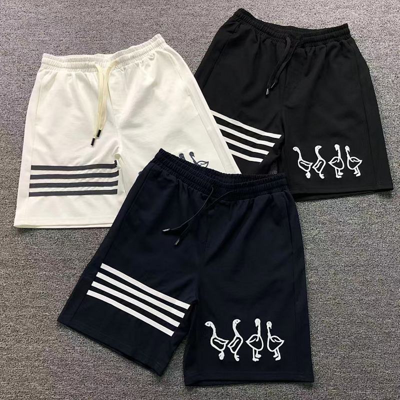 THOM BROWNE SHORTS 3203234920（im 170cm 60kg i wear size XL in the phot）