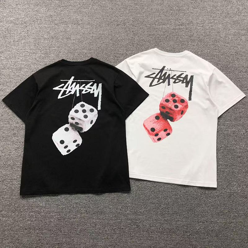 STUSSY T-SHIRT 502191982（im 170cm 57kg i wear size M in the phot）
