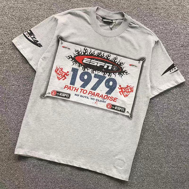 HELLSTAR T-SHIRT 3110212417（im 170cm 60kg i wear size S in the phot）