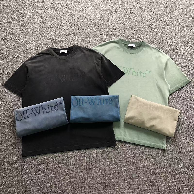 OFF-WHITE T-SHIRT 524230119（im 170cm 60kg i wear size M in the phot）