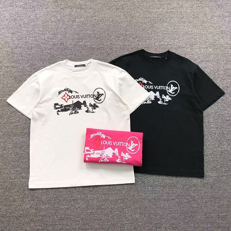 LV T-SHIRT 412144021（im 170cm 57kg i wear size L in the phot）