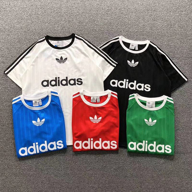 ADIDAS T-SHIRT 4203170377（im 170cm 60kg i wear size M in the phot）