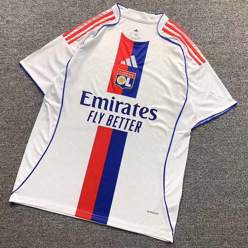 FOOTBALL T-SHIRT 11090940002 （im 170cm 60kg i wear size L in the phot）