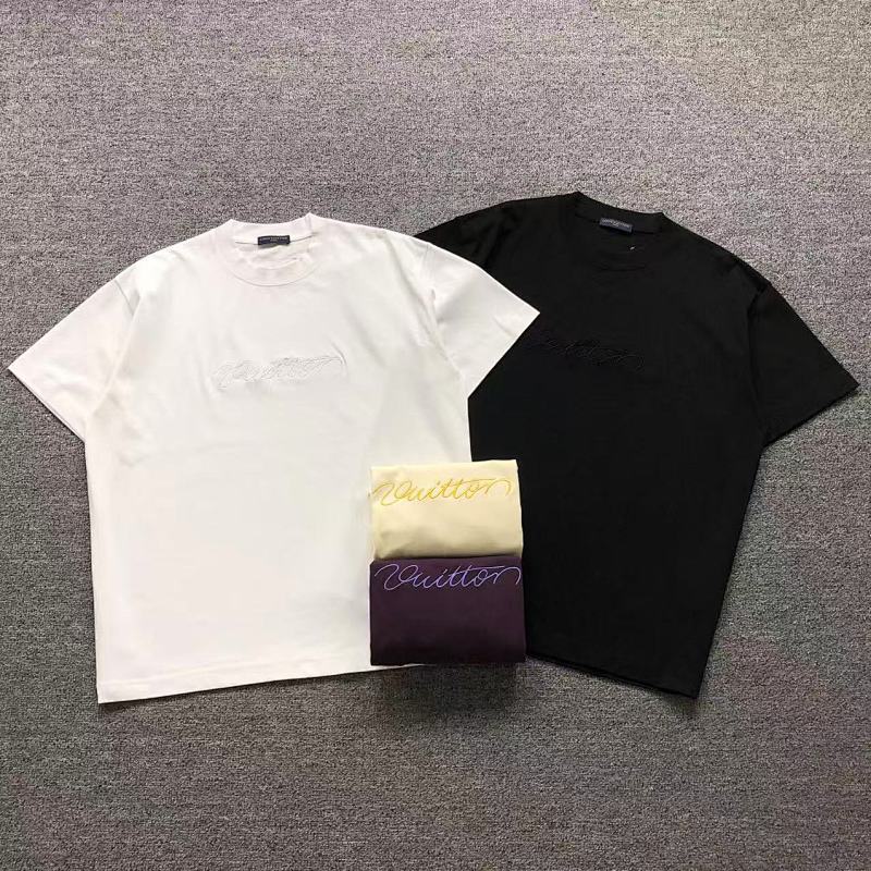 LV T-SHIRT 42013109133（im 170cm 60kg i wear size 2XL in the phot）