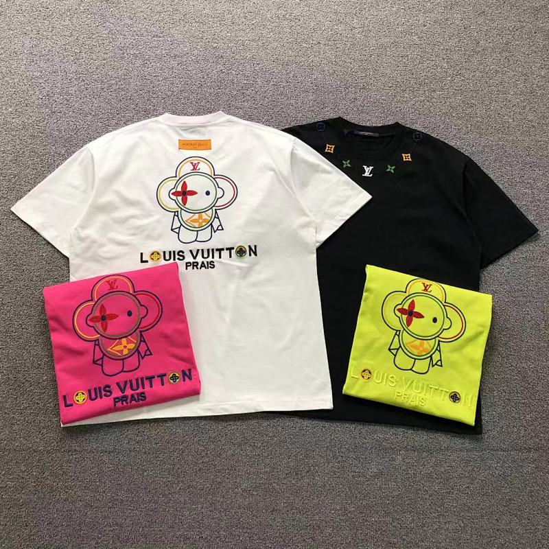 LV T-SHIRT 520122220（im 170cm 60kg i wear size XXL in the phot）