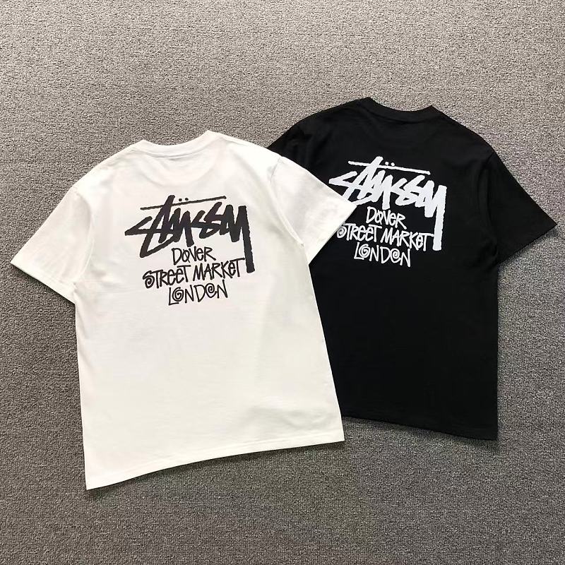 STUSSY T-SHIRT 3207200121（im 170cm 60kg i wear size M in the phot）
