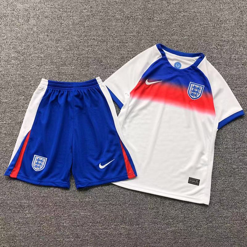 FOOTBALL T-SHIRT SHORTS CHILD 11062704002