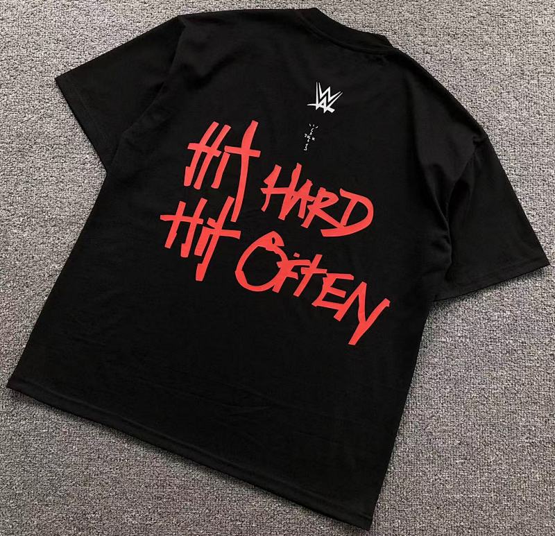 TRAVIS SCOTT T-SHIRT 215210317（im 170cm 60kg i wear size M in the phot）