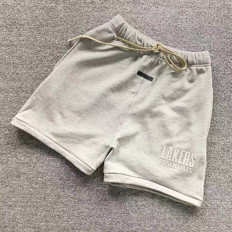 FOG SHORTS 1104250417（im 170cm 60kg i wear size S in the phot）