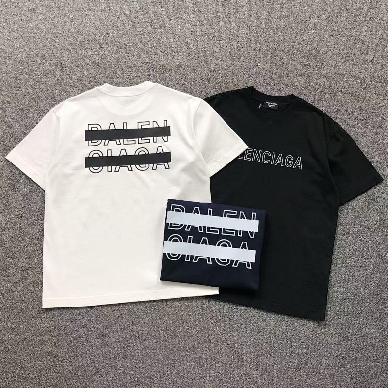 BALENCIAGA T-SHIRT 411142121（im 170cm 57kg i wear size M in the phot）