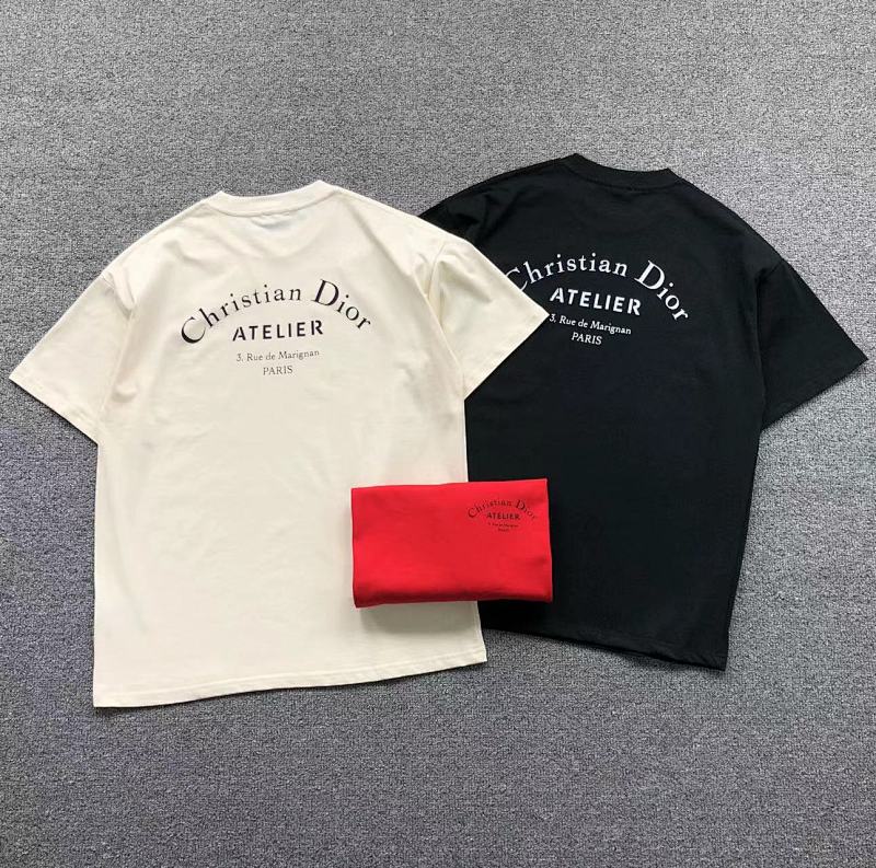 DIOR T-SHIRT 213070221（im 170cm 55kg i wear size S in the phot）
