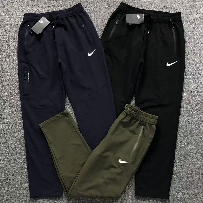 NIKE TROUSERS 2207111004（im 170cm 60kg i wear size XL in the phot）