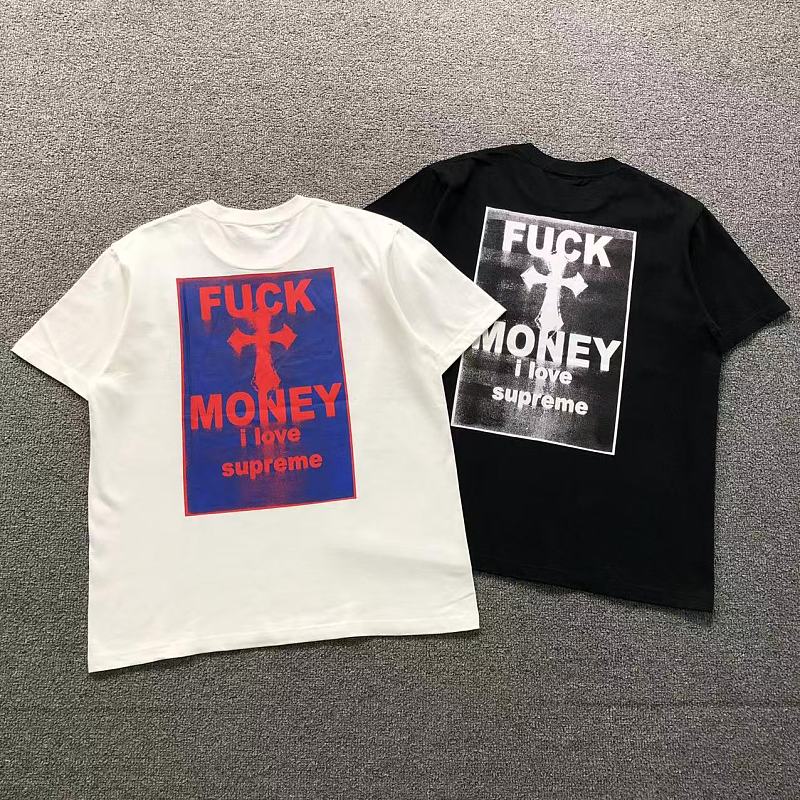 SUPREME T-SHIRT 52080455182（im 170cm 60kg i wear size M in the phot）