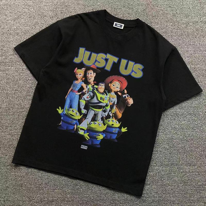 KITH T-SHIRT 22041811001（im 170cm 60kg i wear size M in the phot）