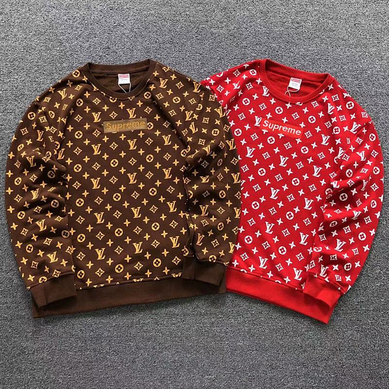 LV SUPREME HOODIE 582913147（im 170cm 60kg i wear size M in the phot）