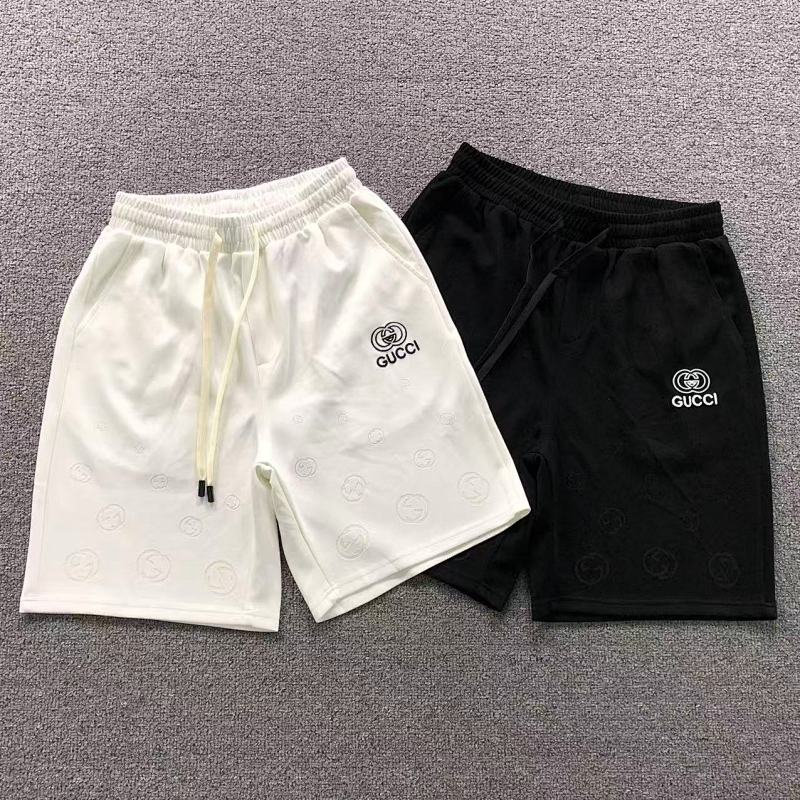 GUCCI SHORTS 3203231120（im 170cm 60kg i wear size XL in the phot）