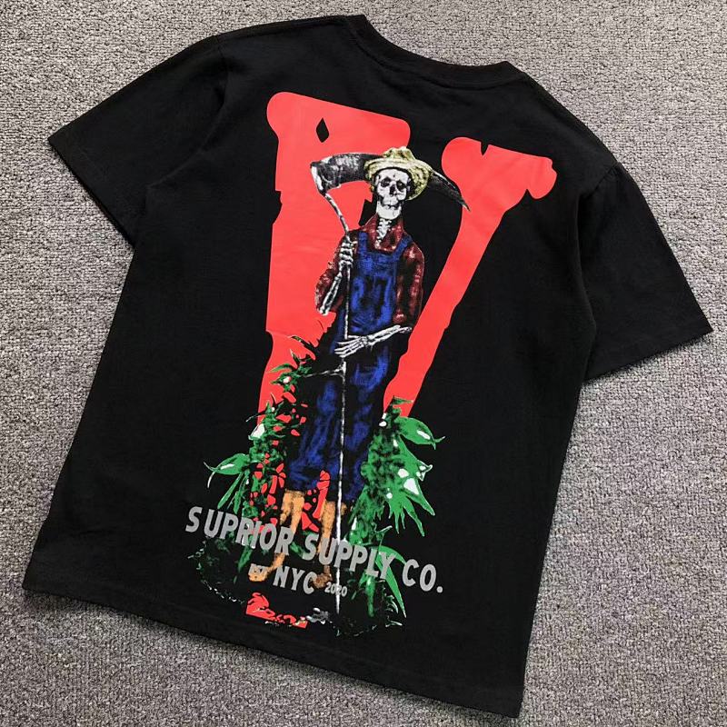 VLONE T-SHIRT 504149391（im 170cm 60kg i wear size S in the phot）