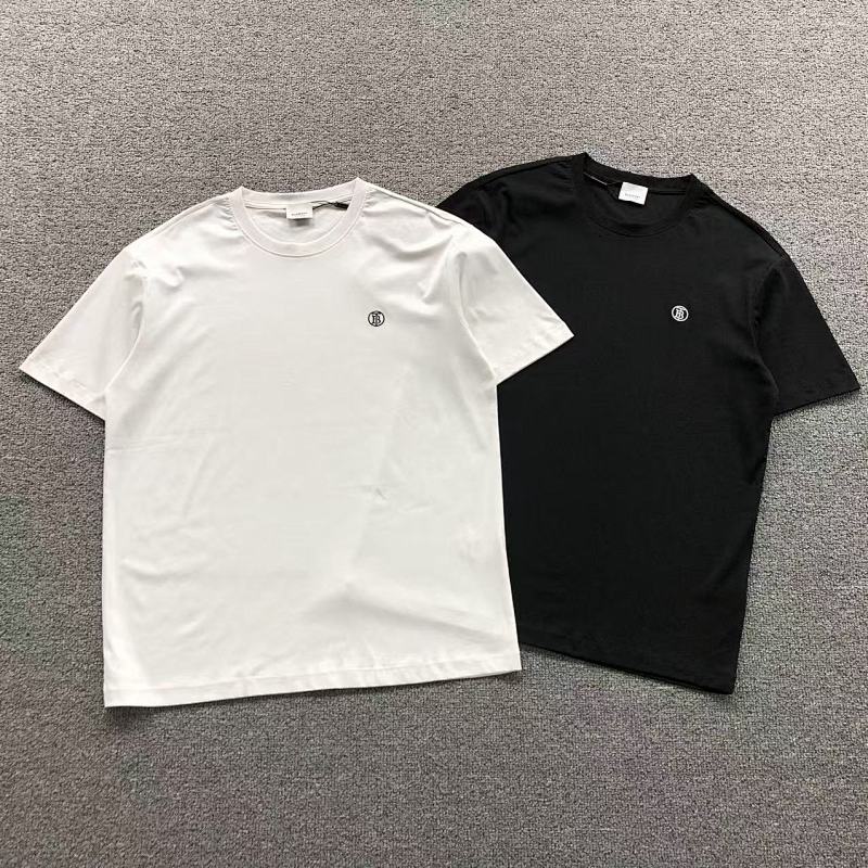 BURBERRY T-SHIRT 217011801（im 170cm 60kg i wear size XL in the phot）