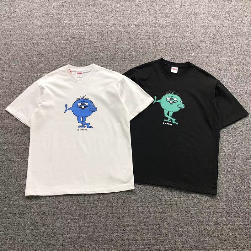 SUPREME T-SHIRT 212071821（im 170cm 57kg i wear size M in the phot）