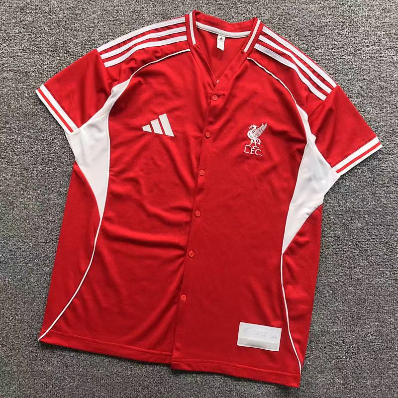 FOOTBALL T-SHIRT 11100719002（im 170cm 60kg i wear size L in the phot）