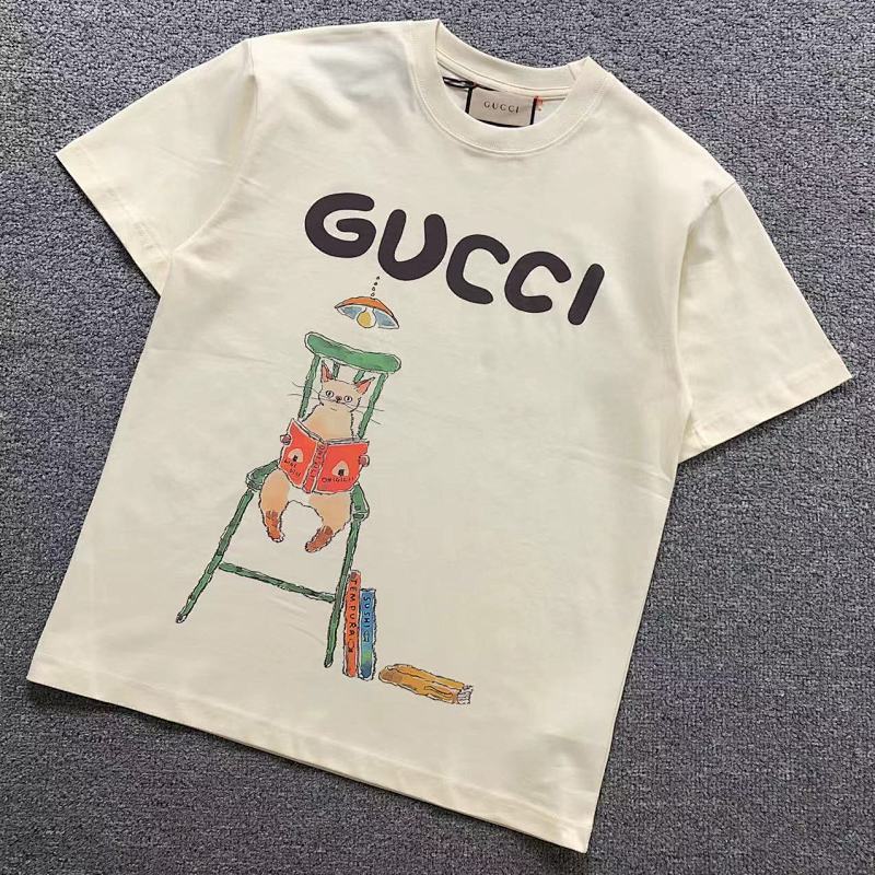 GUCCI T-SHIRT 5231953101（im 170cm 60kg i wear size S in the phot）