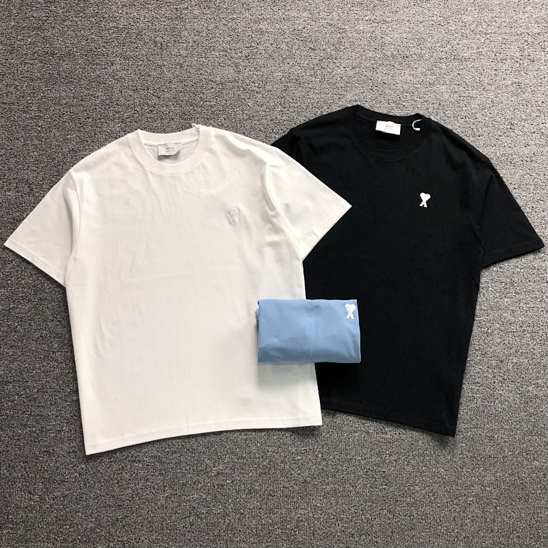 AMI T-SHIRT 3203200621（im 170cm 60kg i wear size S in the phot）