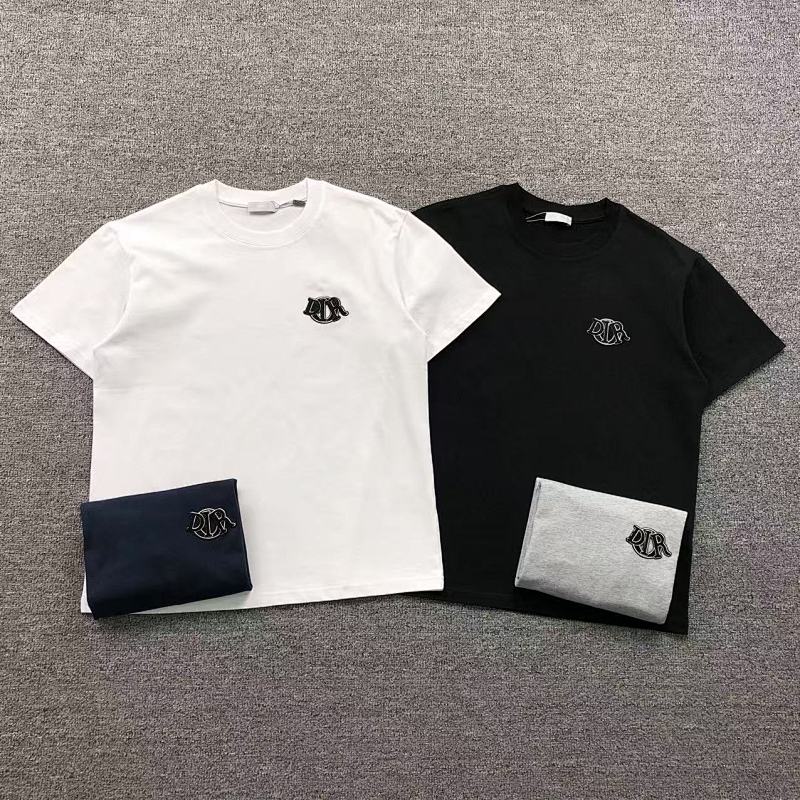 DIOR T-SHIRT 311162121（im 170cm 57kg i wear size M in the phot）