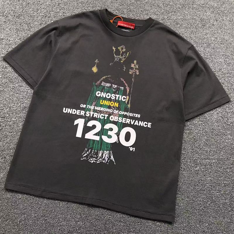 R⭐⭐123 T-SHIRT 21101607125（im 170cm 60kg i wear size 2 in the phot）