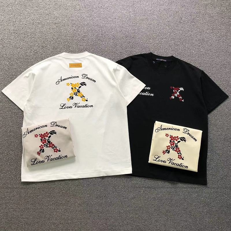 LV T-SHIRT 42042907133（im 170cm 60kg i wear size 2XL in the phot）