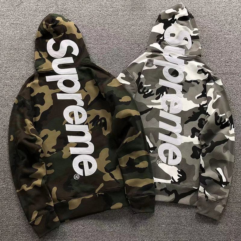 SUPREME HOODIE 52080454182（im 170cm 60kg i wear size M in the phot）