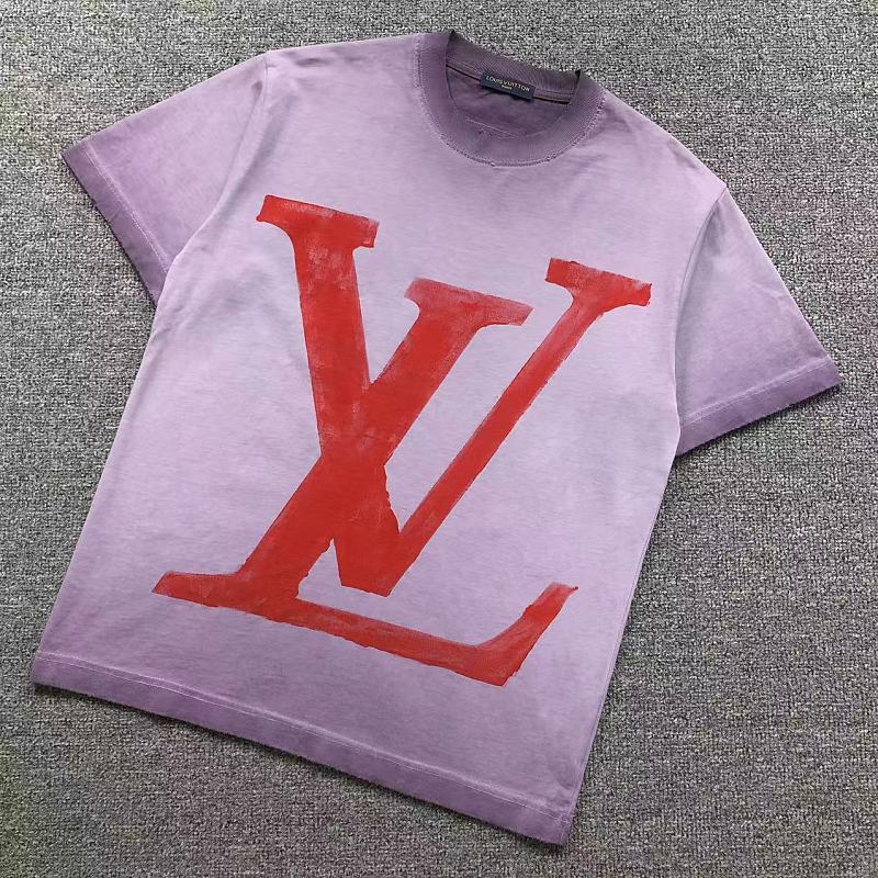 LV T-SHIRT 525221581（im 170cm 60kg i wear size S in the phot）