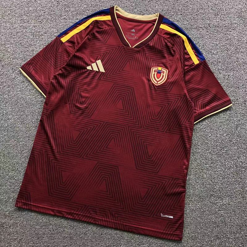 FOOTBALL T-SHIRT 1232514002（im 170cm 65kg i wear size L in the phot）